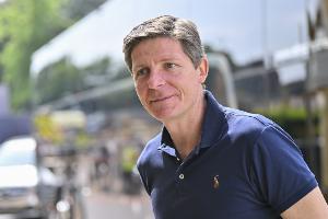 英雄联盟战队分析-水晶宫主帅：有时你做任何事都不顺，对我们输给纽卡不用过度解读