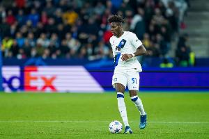 LOL Worlds 热门队伍-比塞克：很高兴能进球 对拜仁次回合？我们球场见吧