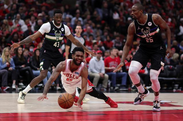 英雄联盟战队分析-30分惨败创队史纪录！公牛耻辱一战送还主场优势